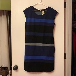 Max Studio short sleeve striped shift dress